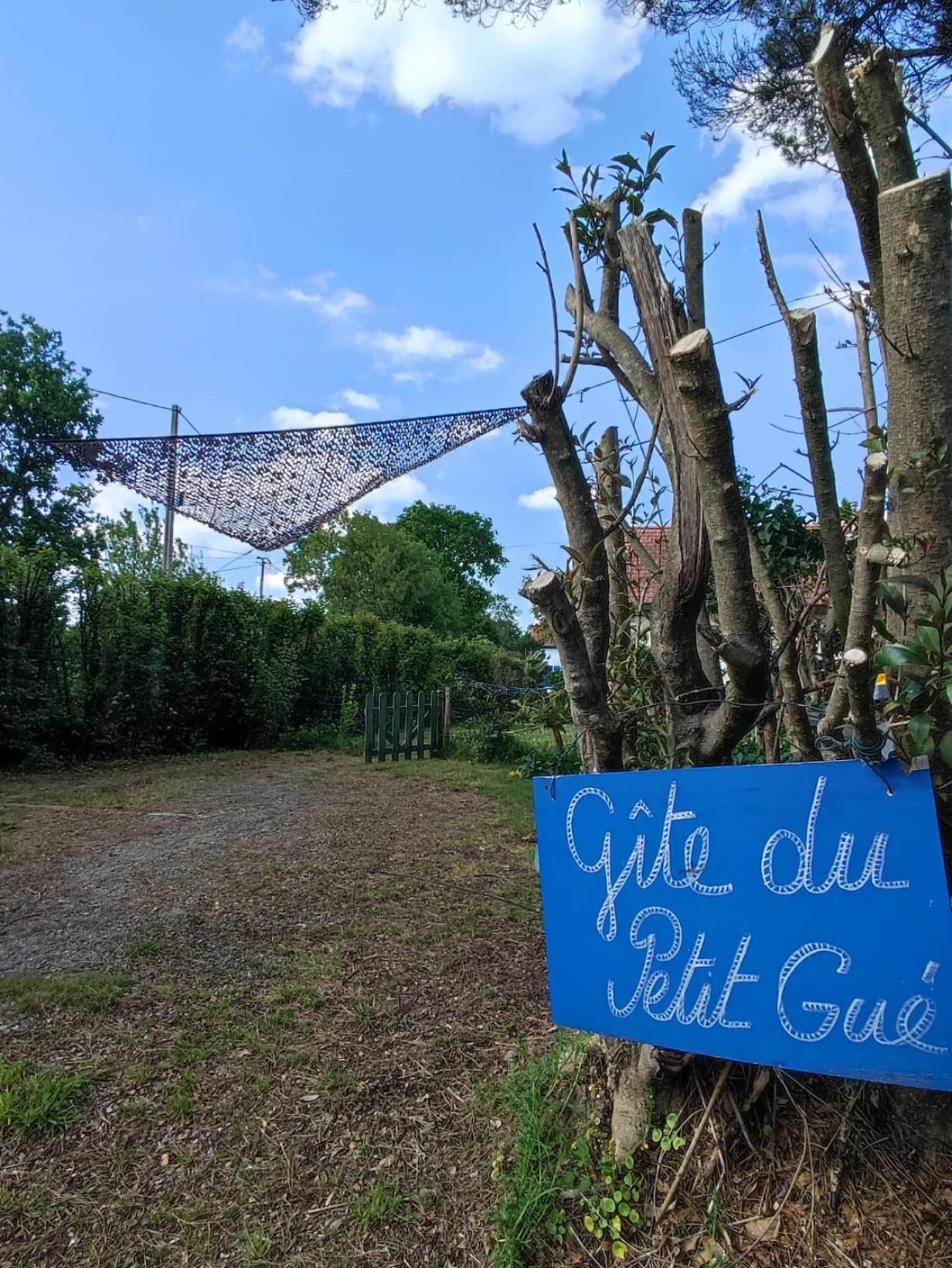 Gite Du Petit Gue Frossay Eksteriør bilde